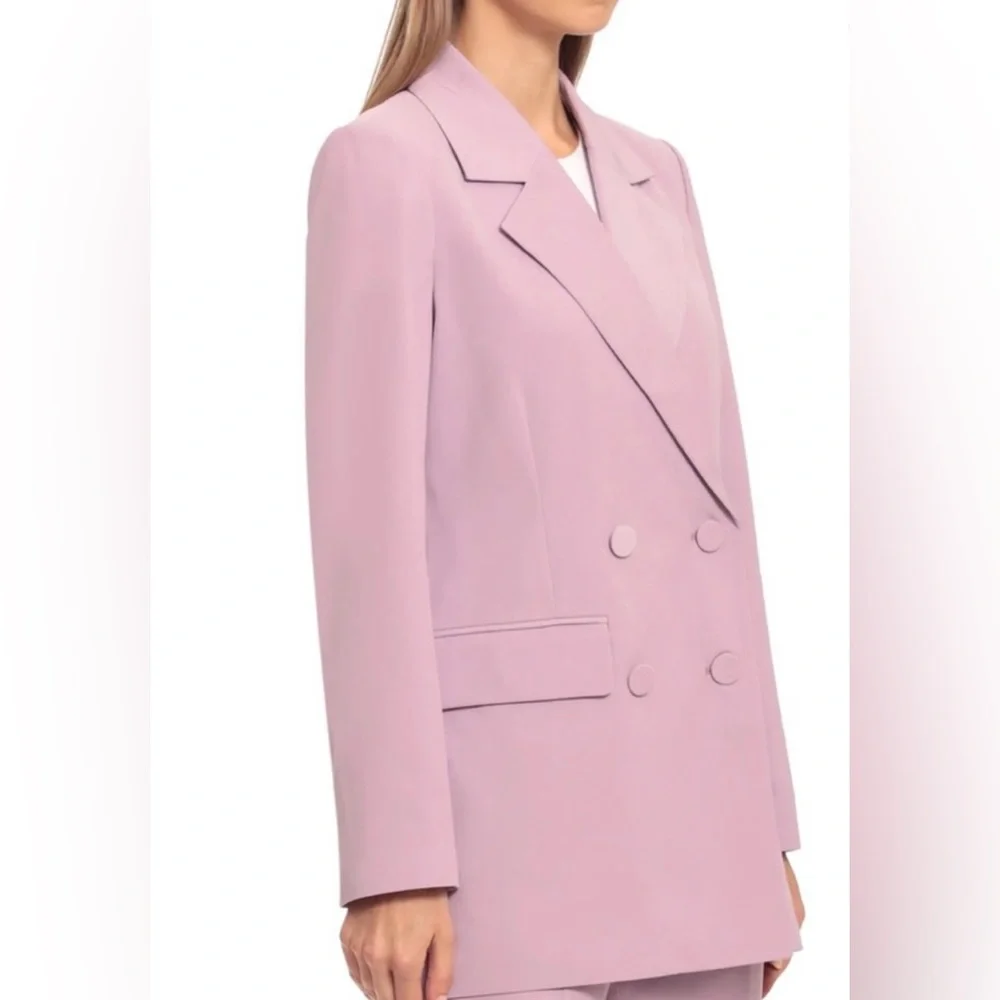 Double-Breasted Notch Lapel
Long Blazer - Picture 3 of 7